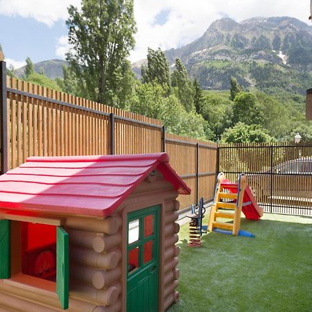 Casa Forelsa Lujo En La Montana Hoz de Jaca Luaran gambar